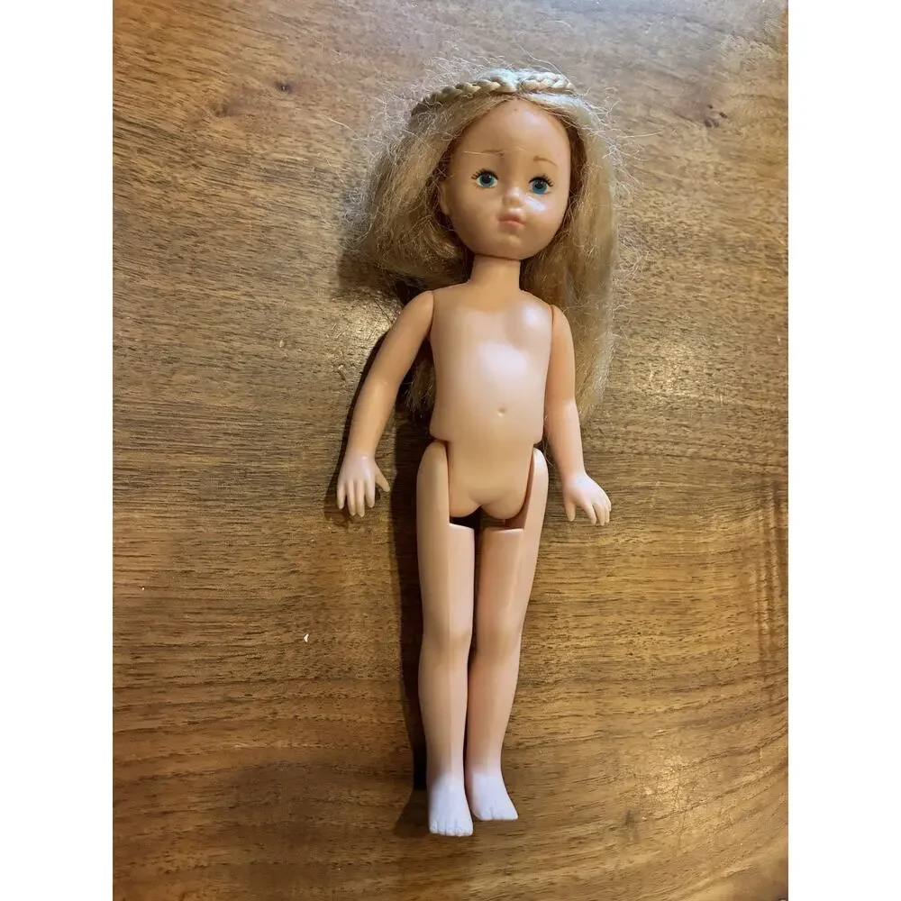 VTG Ginny Sasson Doll 8 inch 1978 Hong Kong Vouge Dolls Inc Moon A Mie Cute Girl